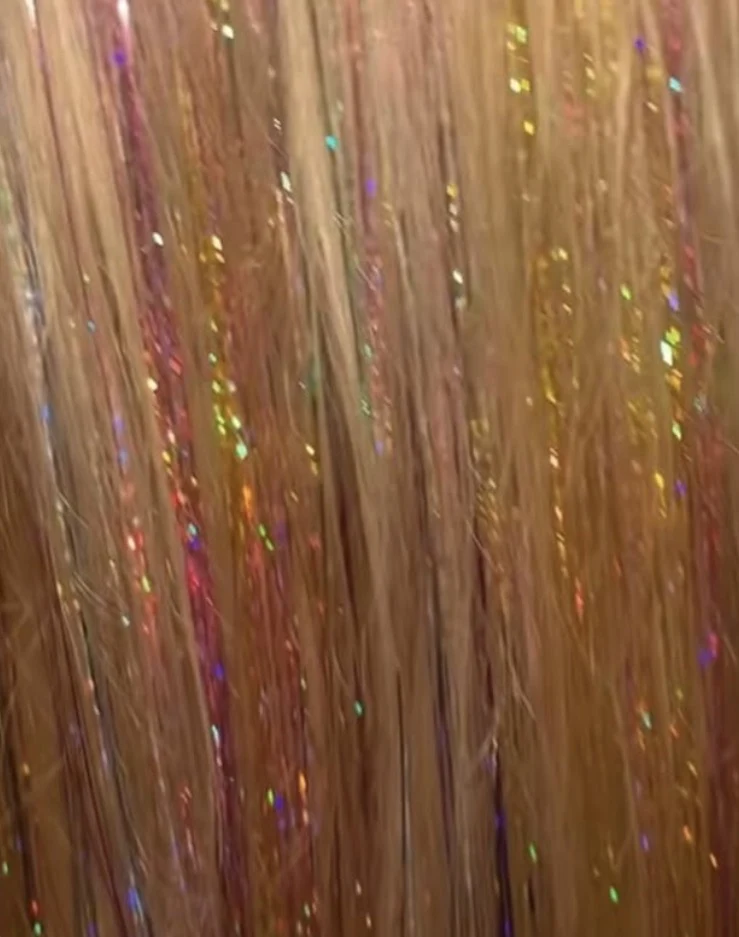 Multicolored shimmer in blonde hair